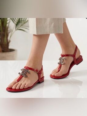 CHANEL Red Patent Jelly Sandals with Crystal CC Emblem